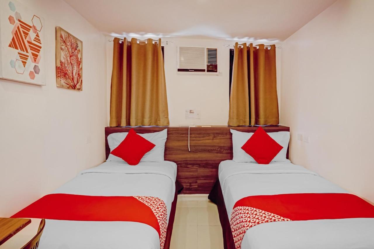 Super Oyo Capital O 232 Nest Nano Suites Fort Makati City Exterior photo