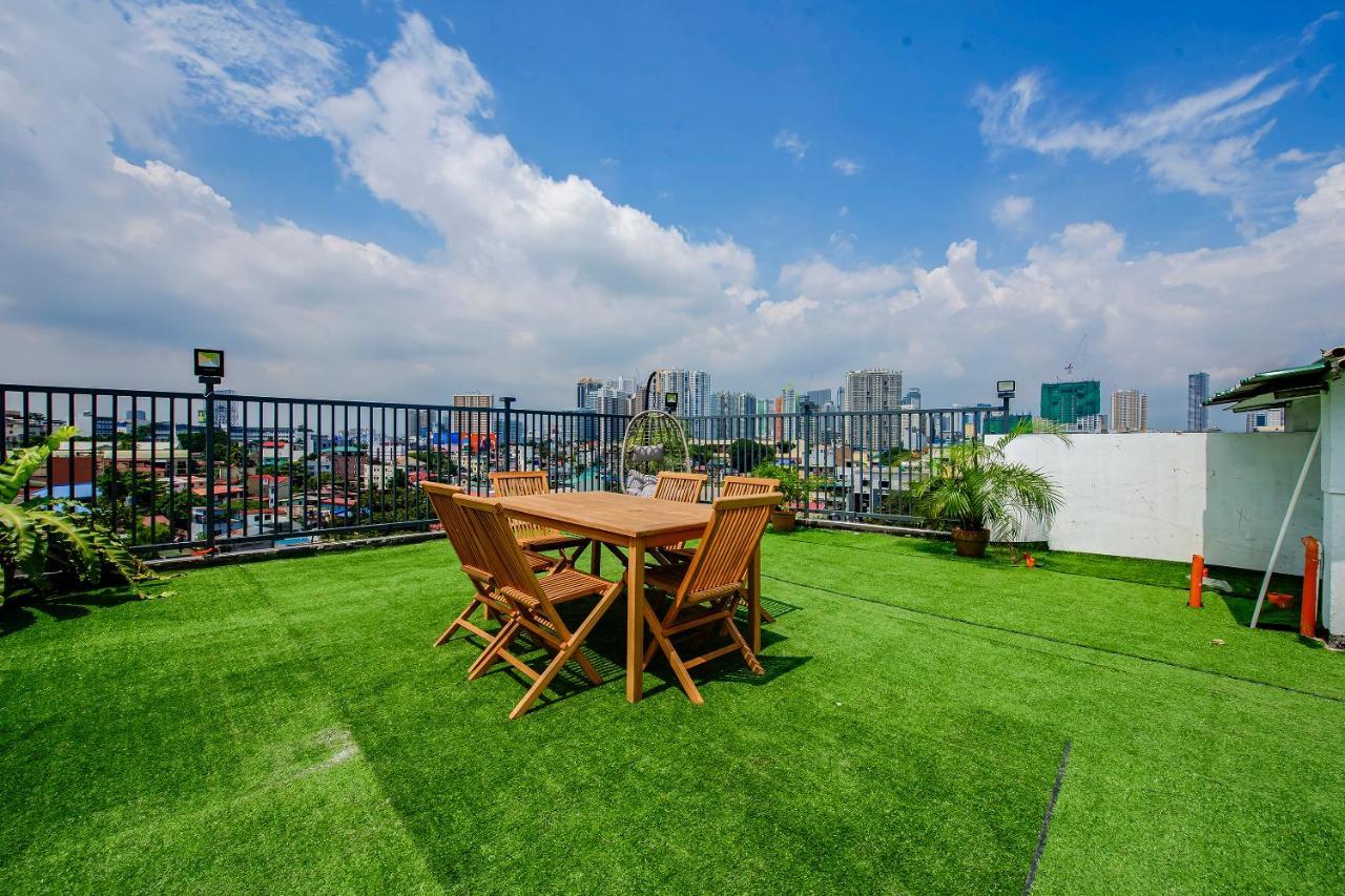 Super Oyo Capital O 232 Nest Nano Suites Fort Makati City Exterior photo