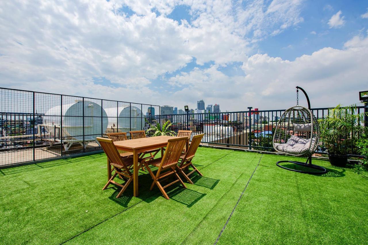 Super Oyo Capital O 232 Nest Nano Suites Fort Makati City Exterior photo