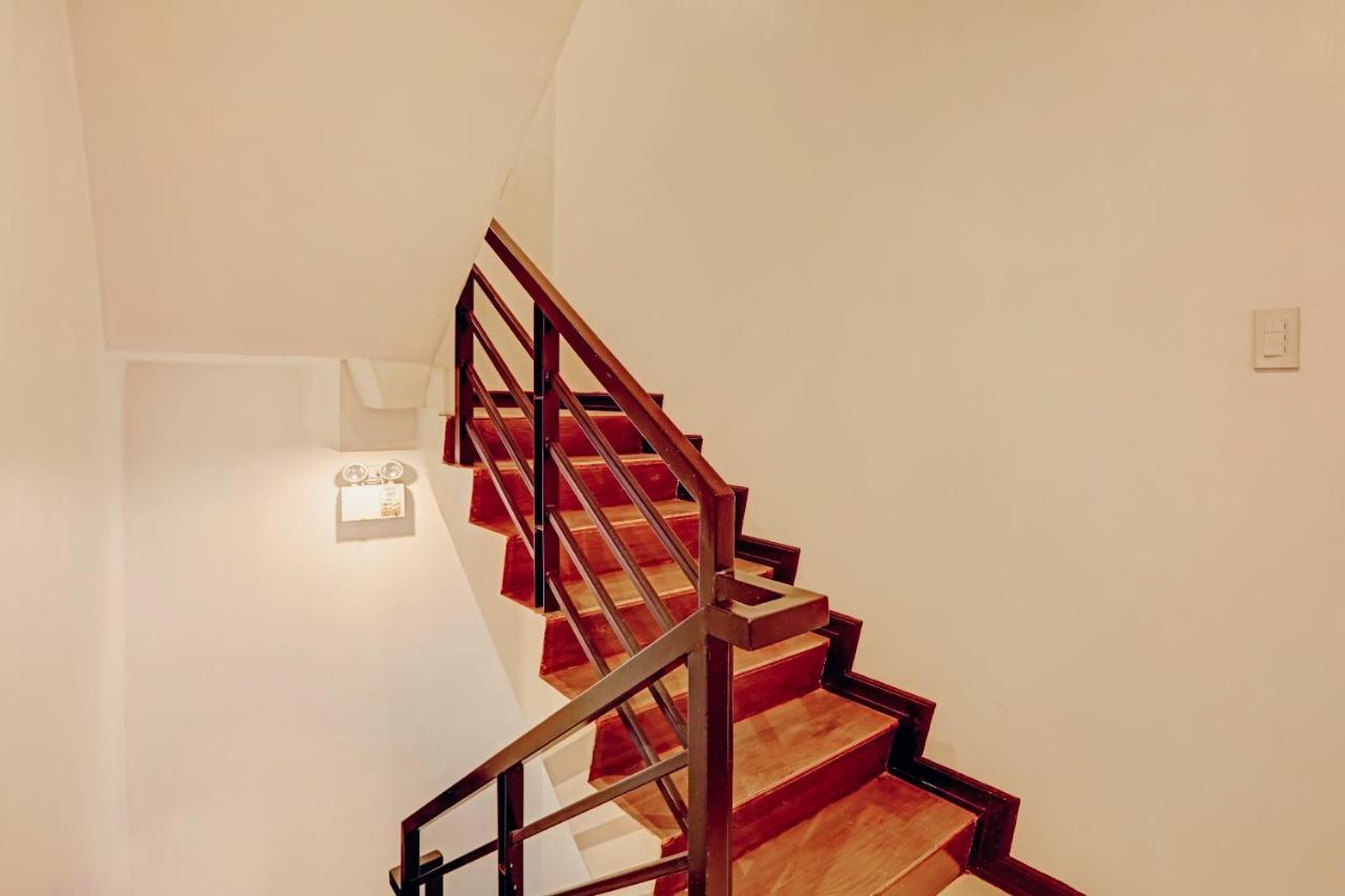 Super Oyo Capital O 232 Nest Nano Suites Fort Makati City Exterior photo
