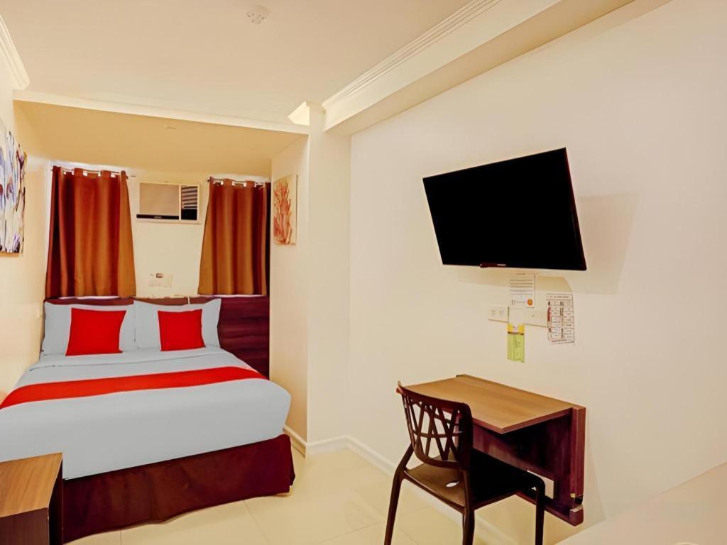 Super Oyo Capital O 232 Nest Nano Suites Fort Makati City Exterior photo