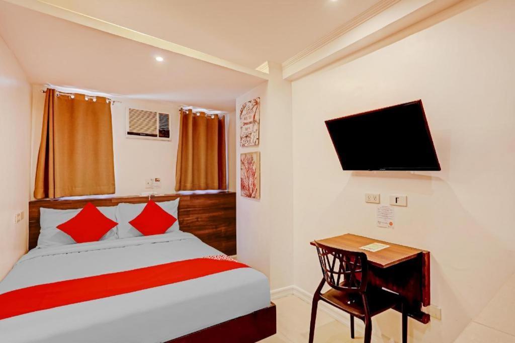 Super Oyo Capital O 232 Nest Nano Suites Fort Makati City Exterior photo